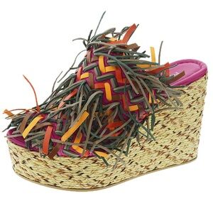 NWT PONS QUINTANA sandals wedge